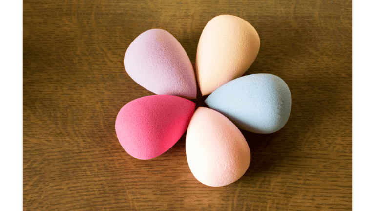 8 Best Selling Beauty Blenders for Flawless Makeup Application in 2024