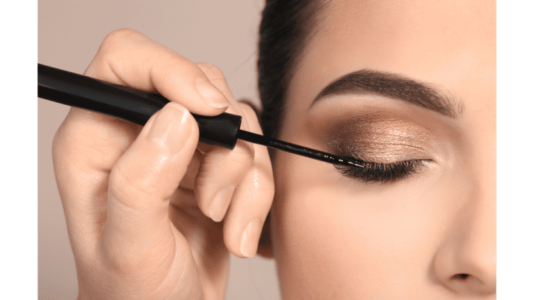 8 Best Makeup Eyeliners for Stunning Eyes