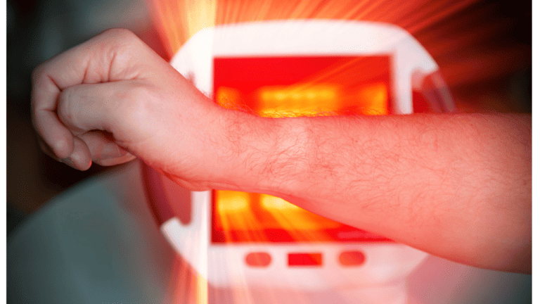 Maximizing Red Light Therapy Benefits: for Winter and Summer