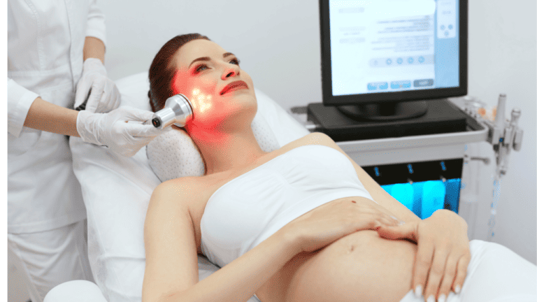 How Red Light Therapy Works to Improve Skin Health